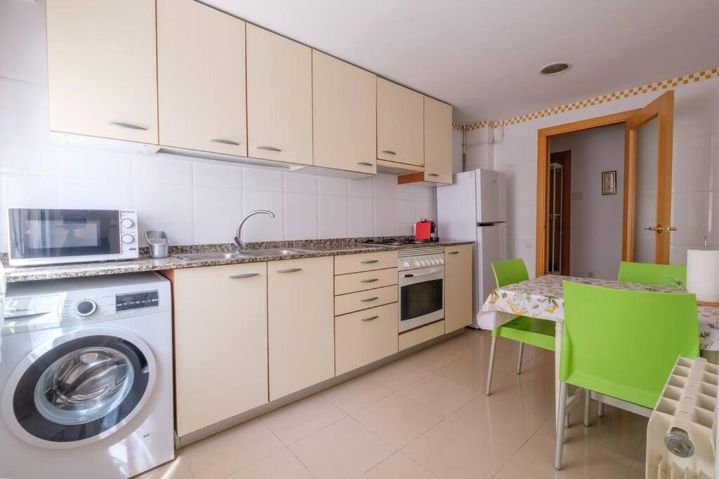 Apartamento En Complejo Residencial, Con Piscina. Salou Extérieur photo